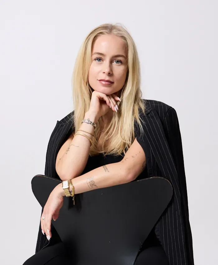 Portrait von Lena Dinkelacker